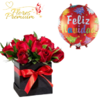 CAJA CUADRADA CON 12 ROSAS + GLOBO NAVIDEÑO
