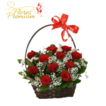 CANASTA DE 12 ROSAS IMPORTADAS, FOLLAJE E ILUMINACION