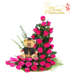 ARREGLO DE 30 ROSAS CON PELUCHE 25 CM