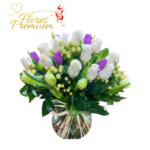 PECERA DE 12 ROSAS, 10 TULIPANES Y FOLLAJE