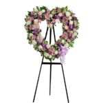 CORONA  CON FORMA DE CORAZON MIX FLORAL Y ATRIL