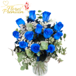 FLORERO 12 ROSAS AZULES Y FOLLAJE