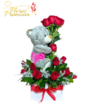 TIERNO ARREGLO DE 18 ROSAS CON OSO DE PELUCHE 25 CM