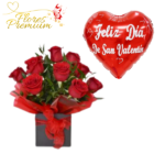 CAJA CUADRADA CON 12 ROSAS + GLOBO