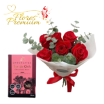 RAMO DISPERSO DE 6 ROSAS Y CAJA DE BOMBONES DEL SUR
