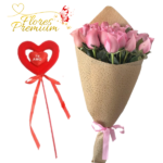 RAMO DE 12 ROSAS Y TOPPER CORAZON