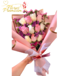 HERMOSO RAMO DE 12 ROSAS DE 3 LINEAS