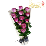 RAMO EXTENDIDO DE 12 ROSAS IMPORTADAS