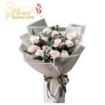 RAMO DE 18 ROSAS CON LINDA ENVOLTURA