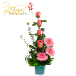 ARREGLO DE ROSAS Y GERBERAS