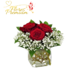CUBO DE 3 ROSAS CON FOLLAJE E ILUMINACION
