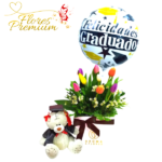 ARREGLO DE TULIPANES GRADUADO Y PELUCHE