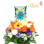 ARREGLO CON MIX FLORAL DE TEMPORADA Y GLOBO