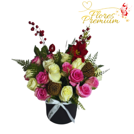 BOX DE 15 ROSAS Y FOLLAJE NAVIDEÑO