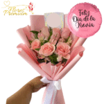 RAMO DIA DE LA NOVIA 6 ROSAS, LINDA ENVOLTURA Y GLOBO